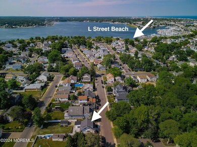 L St beach
