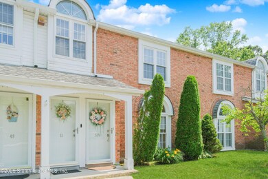 51 Village Ln unit A, Staten Island, NY 10312 - photo 2