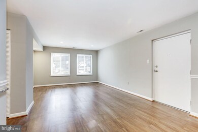 609 Hudson Ave unit 128, Takoma Park, MD 20912 - photo 7