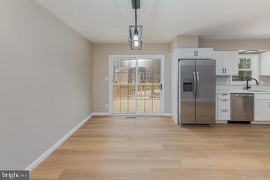 101 Roanoke St, Fredericksburg, VA 22407 - photo 4