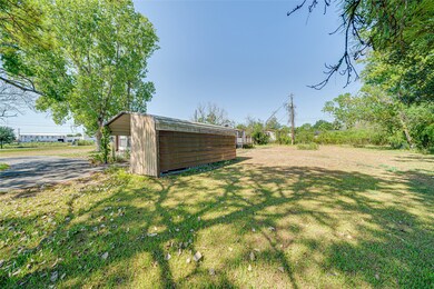 825 County Road 925b, Alvin, TX 77511 - photo 6