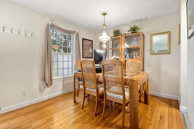 36 Jericho Rd unit B, Weston, MA 02493 - photo 5