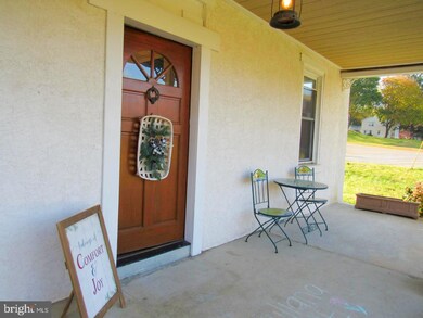 226 Water St, Boyertown, PA 19512 - photo 4