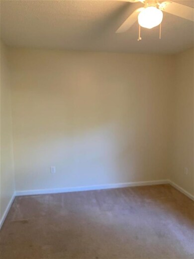 1045 Carriage Dr, Harrisonburg, VA 22801 - photo 5