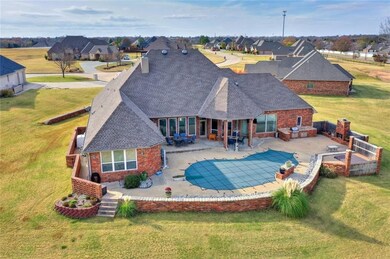 2514 Winged Foot Way, Shawnee, OK 74801 - photo 3