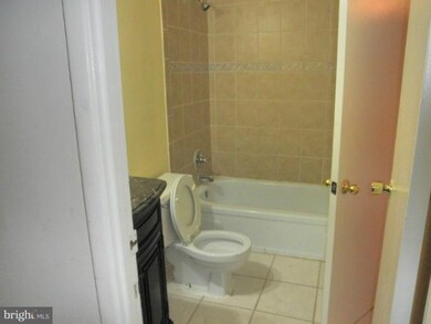 2493 Pyrenees Ct, Reston, VA 20191 - photo 4