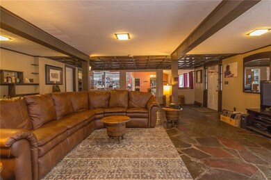 Oversized Family Room