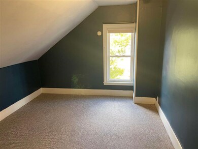 514 Middle St unit 1, Portsmouth, NH 03801 - photo 4