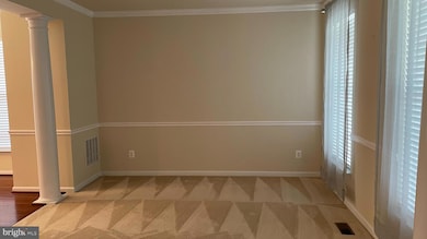 12437 Pfitzner Ct, Woodbridge, VA 22192 - photo 5