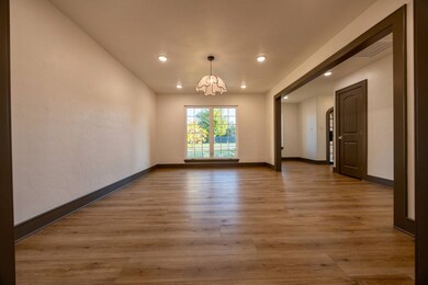 1533 Red Bud Ln, McAlester, OK 74501 - photo 6