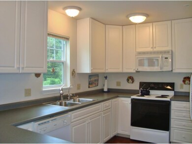 365 N Main St unit M4, West Lebanon, NH 03784 - photo 2