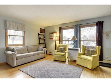 Living room with lots of light. This home has wind