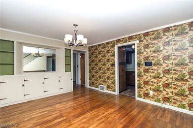 8346 Lewis Rd, Olmsted Falls, OH 44138 - photo 7