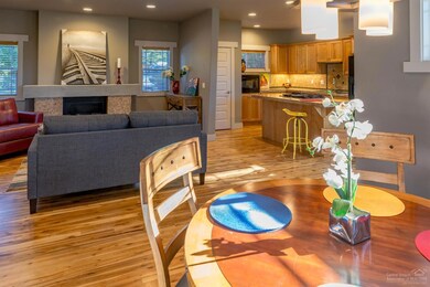 352 SW Hayes Ave, Bend, OR 97702 - photo 6