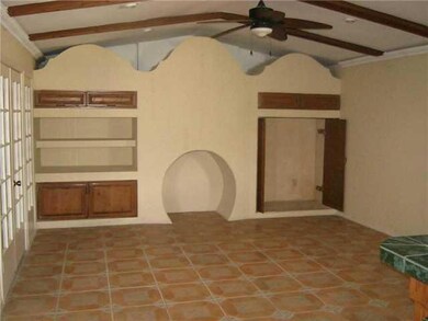 1635 Common Dr, El Paso, TX 79936 - photo 3