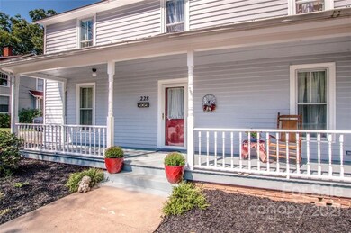 228 W Bell St, Statesville, NC 28677 - photo 2