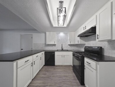 7718 Battlewood Dr, Houston, TX 77040 - photo 6