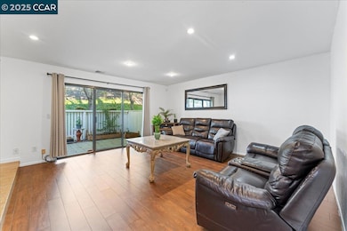 2552 Treeside Way, San Pablo, CA 94806 - photo 4