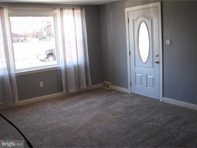 108 Lakeview Dr, Ridley Park, PA 19078 - photo 5