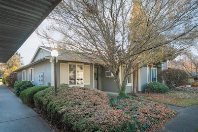 6111 E 6th Ave unit J12, Spokane Valley, WA 99212 - photo 2