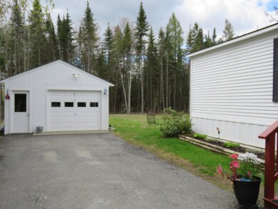 3. Garage.