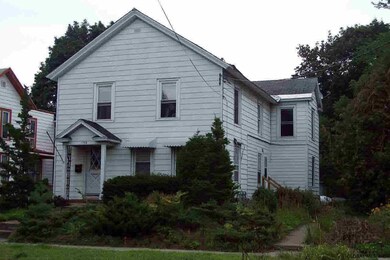 179 Bay St, Glens Falls, NY 12801 - photo 4