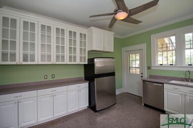 306 E 54th St, Savannah, GA 31405 - photo 7