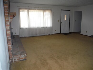 7720livingfront