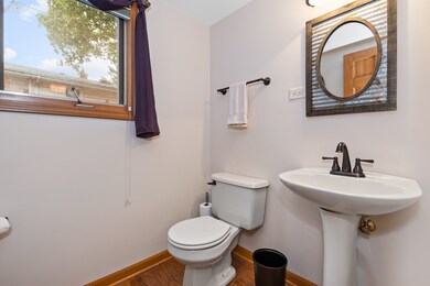 1/2 Bath