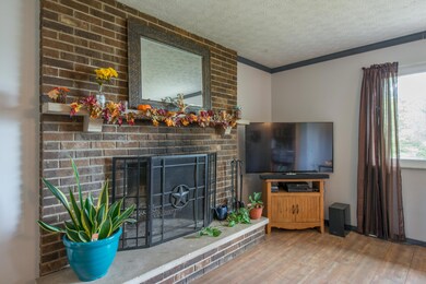 2659 N Court St, Circleville, OH 43113 - photo 5