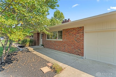 1010 Renown Rd, Beavercreek, OH 45430 - photo 4