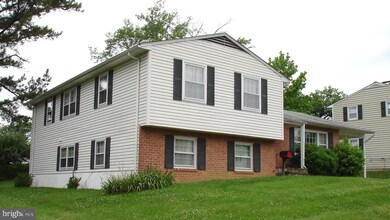 8206 Thornton Rd, Towson, MD 21204 - photo 3