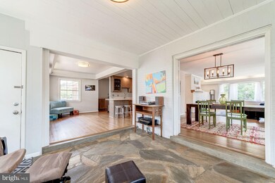 2400 N Chambliss St, Alexandria, VA 22311 - photo 5