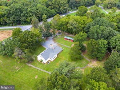 2014 Crums Church Rd, Berryville, VA 22611 - photo 4