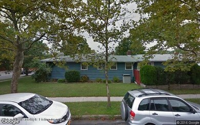 73 Clarke Ave, Staten Island, NY 10306 - photo 2