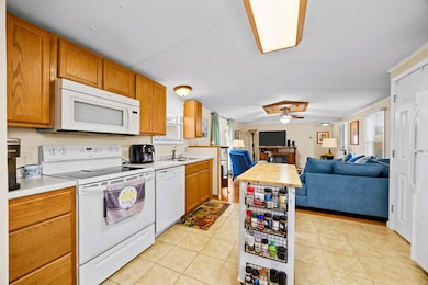 92 Ariel Loop, Hendersonville, NC 28792 - photo 5