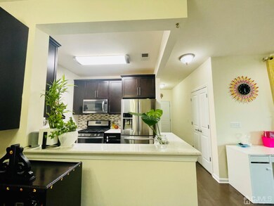 635 Strassle Way, South Plainfield, NJ 07080 - photo 5