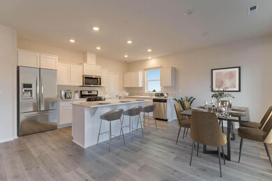 5240 Amberview Ln unit Lot 35, Klamath Falls, OR 97603 - photo 3