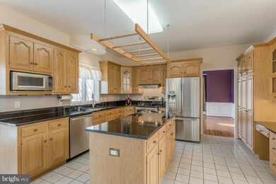 11100 Mapleville Rd, Hagerstown, MD 21742 - photo 5