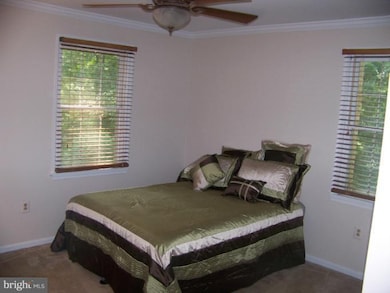 4668 Timber Ridge Dr, Dumfries, VA 22025 - photo 7