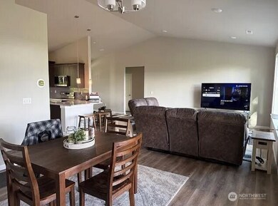 361 Southridge Dr, Belfair, WA 98528 - photo 6