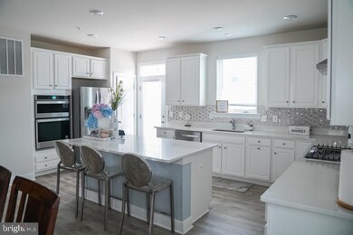 1804 Fairway Ln, Frederick, MD 21702 - photo 2