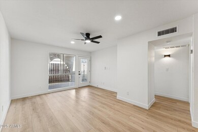 04-Living Room