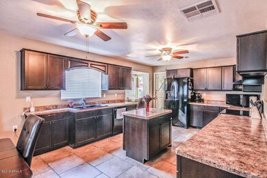 3143 S Vineyard, Mesa, AZ 85210 - photo 4