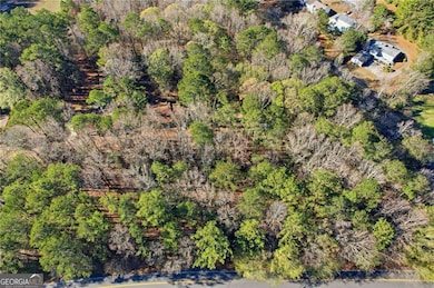 1081 Cole Dr SW, Lilburn, GA 30047 - photo 2