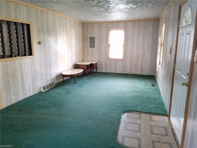 4362 Laurel Rd, Lorain, OH 44055 - photo 7