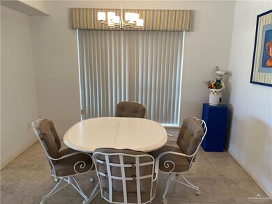 310 Rebecca Dr, Alamo, TX 78516 - photo 4