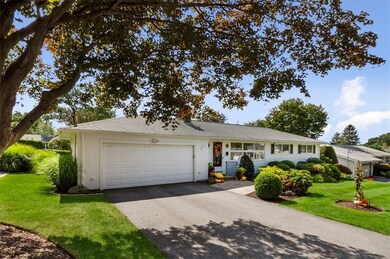 181 Mountain Laurel Dr, Cranston, RI 02920 - photo 2