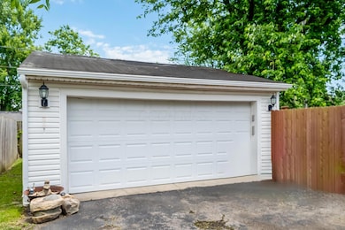 2 Car Detached Garage