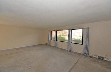 2711 Gilson St, Racine, WI 53403 - photo 3